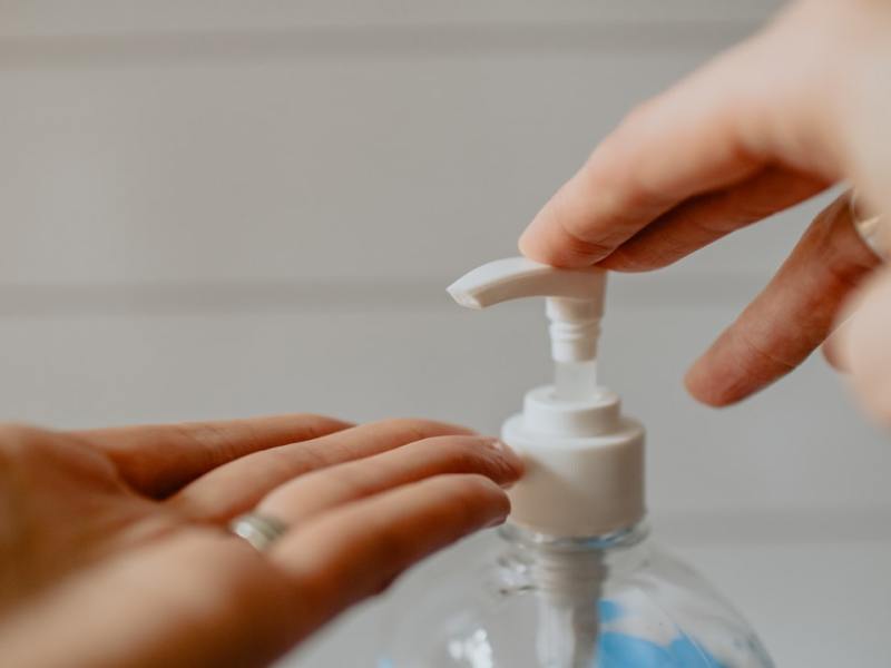 Eliminating Bacteria and also Microorganisms Using Hand Sanitizer